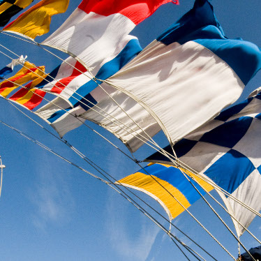Signalflaggor flaggspel till segelbåt